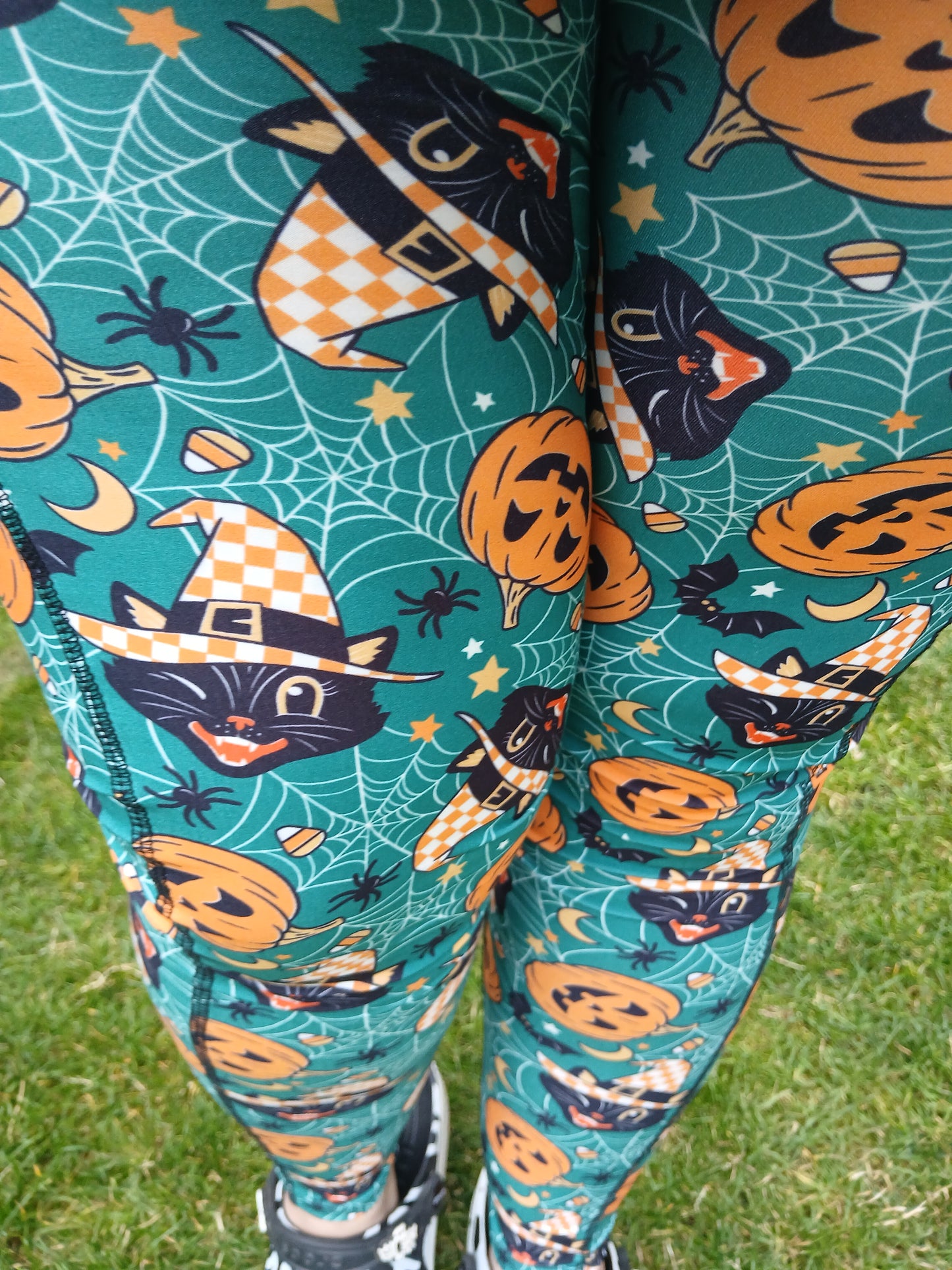 Retro Halloween Cats- Pockets