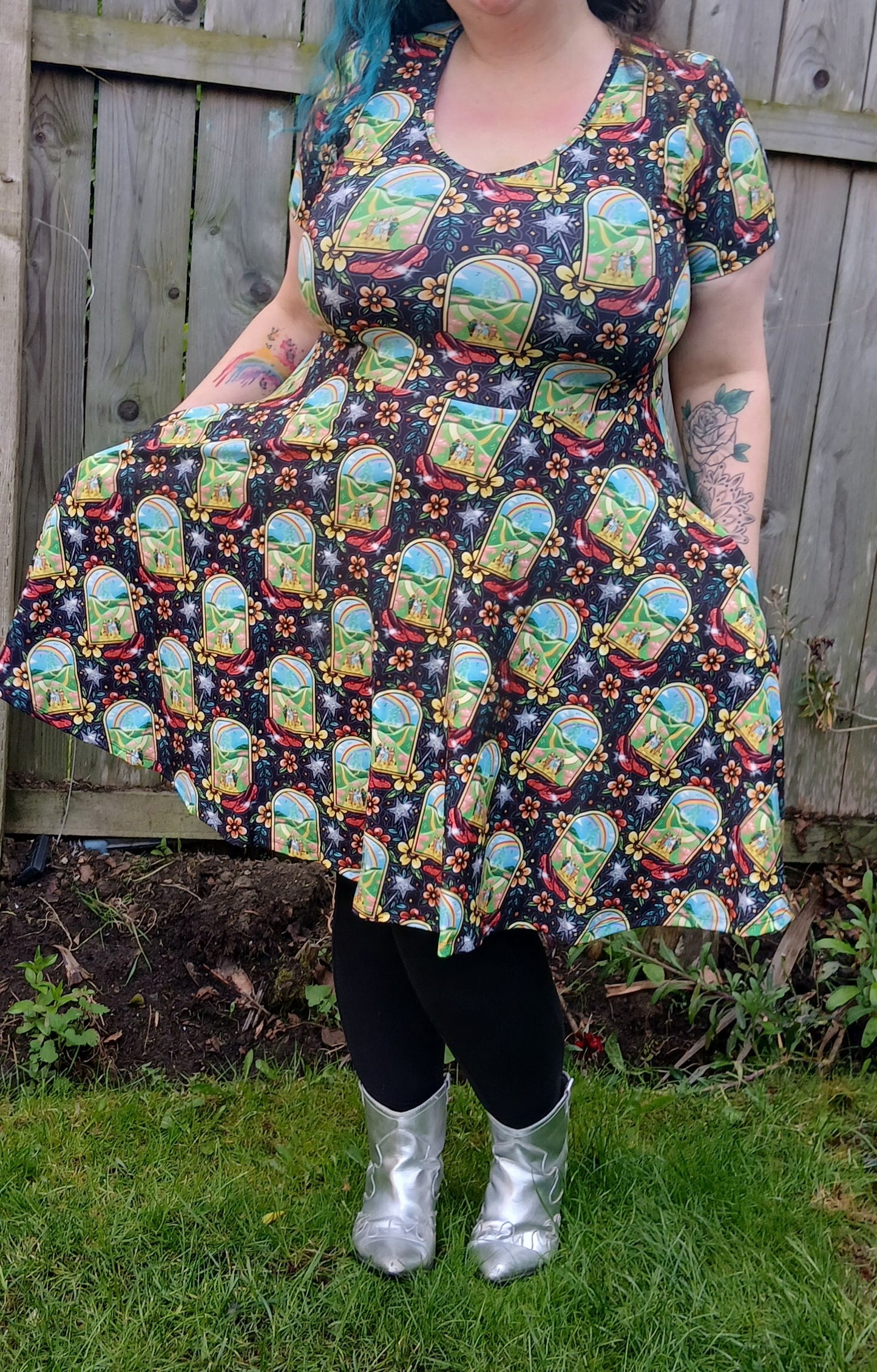 Oz short sleeve Skater Dress