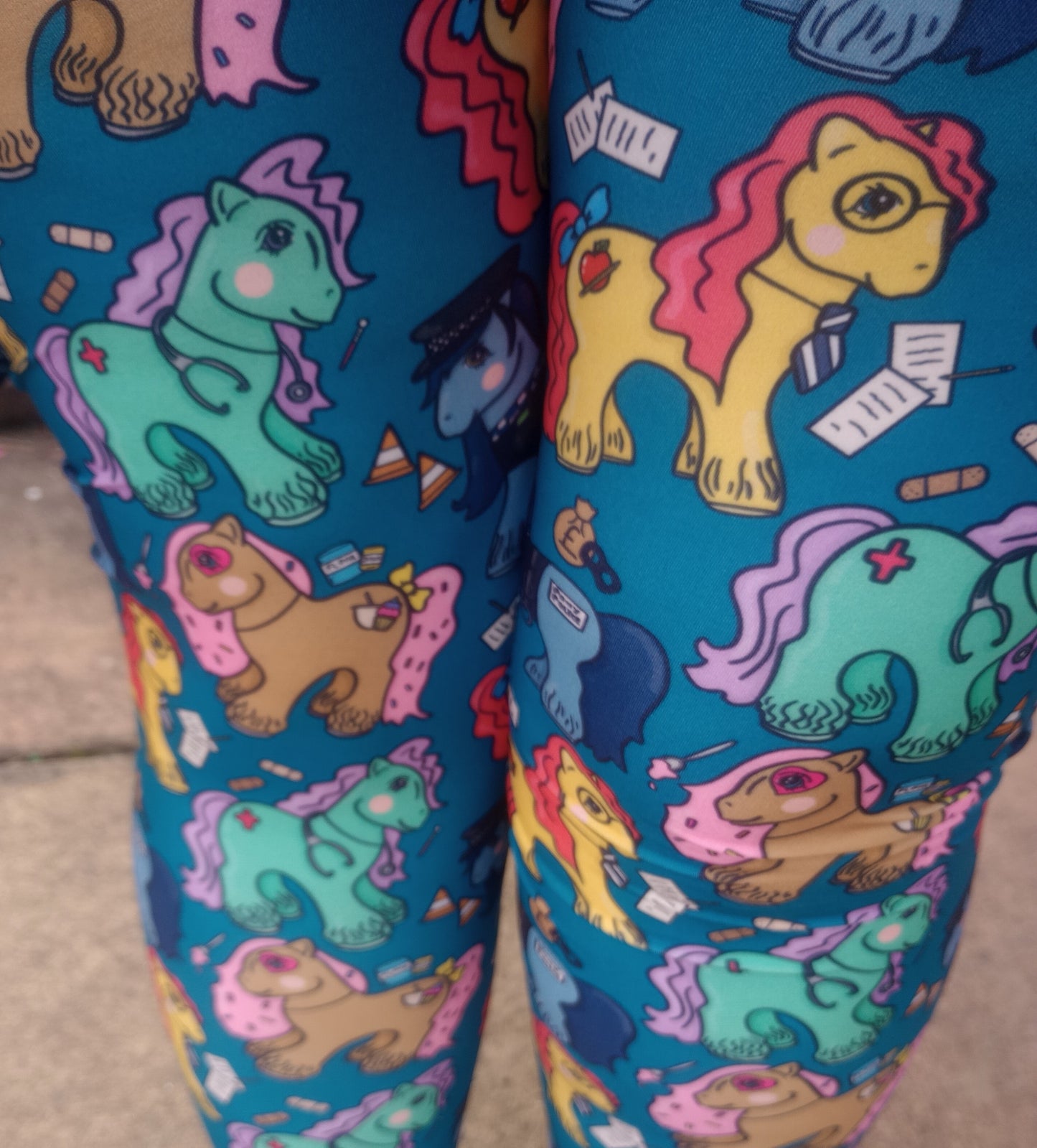 Ponies 9-5 CAPRI yoga