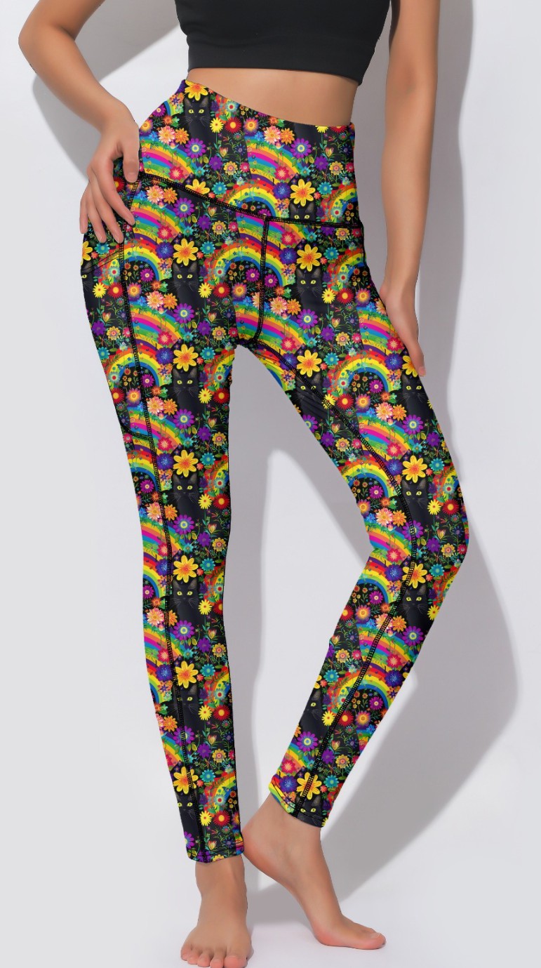 Cats in the flowers POCKETS