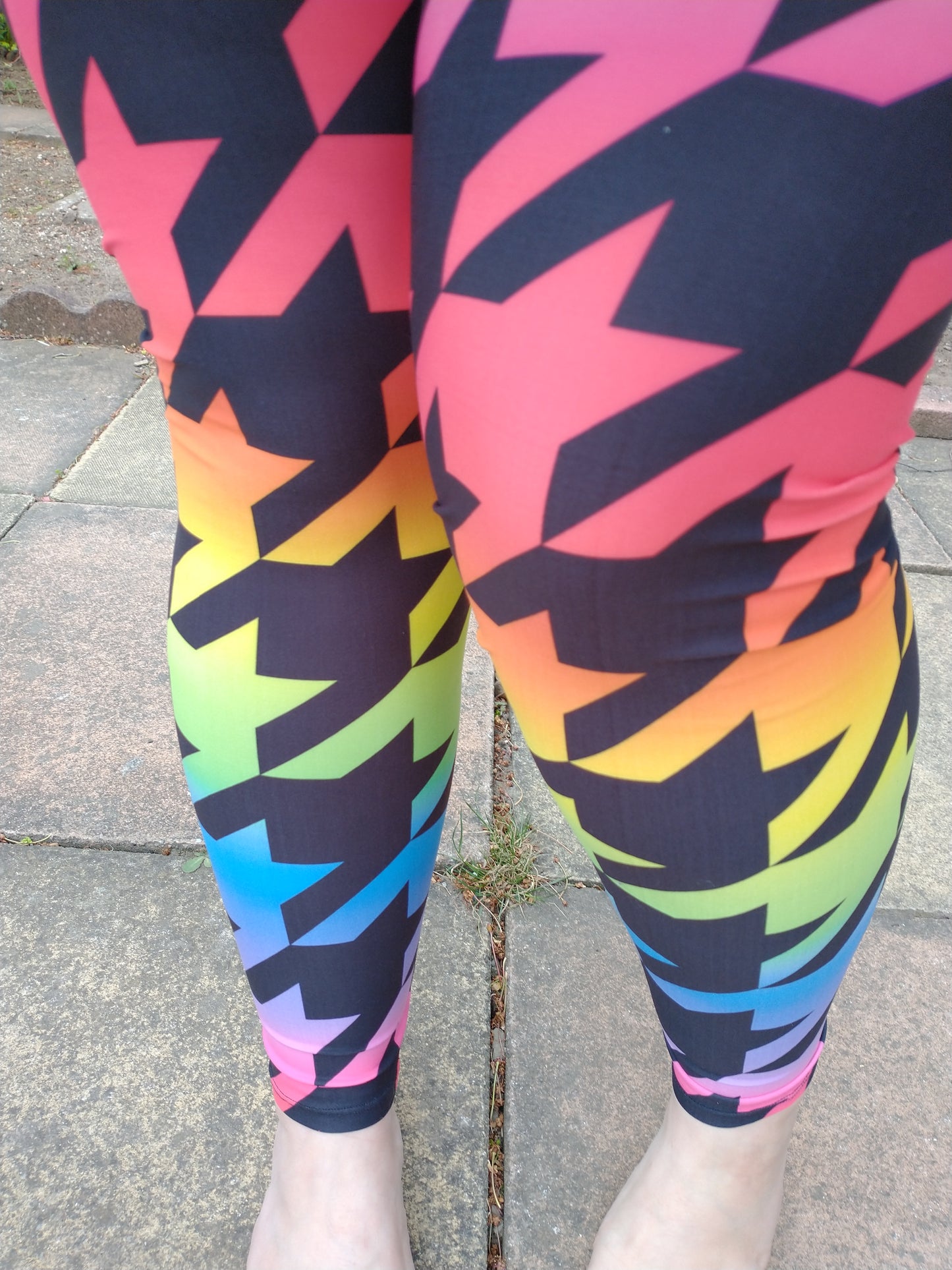 Rainbow Dog Tooth - yoga