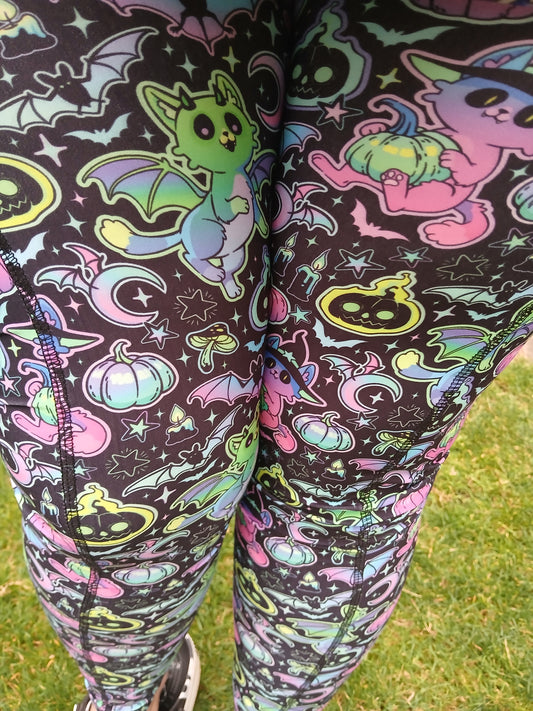 Neon bat kitty - Pockets