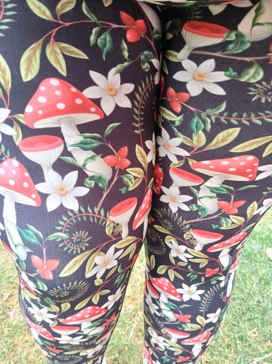 Mushroom and flowers  -Pockets