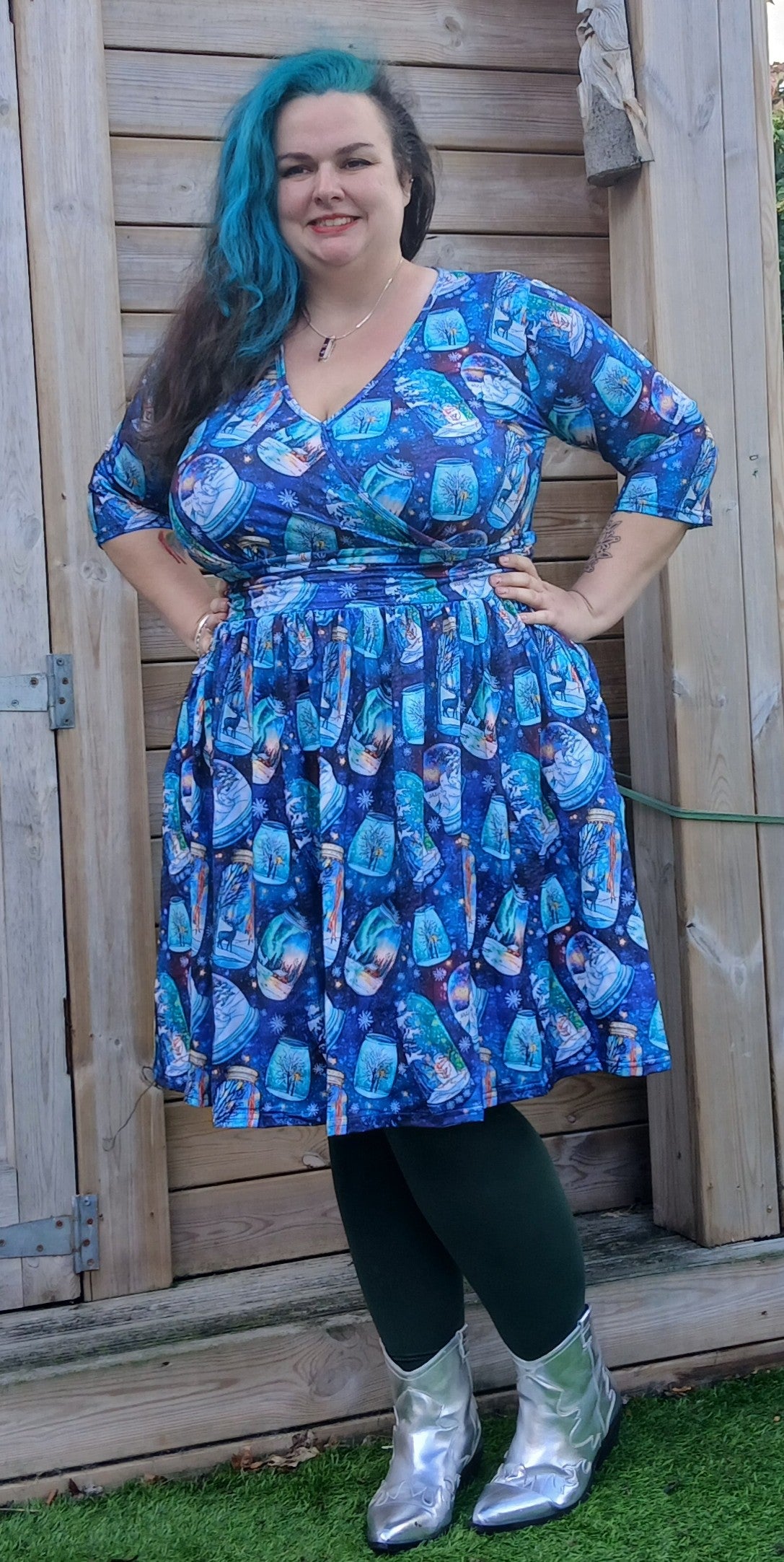 Snow globes Wrap Style Dress 3/4 sleeve