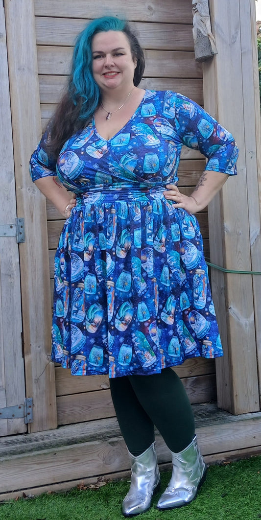 Snow globes Wrap Style Dress 3/4 sleeve