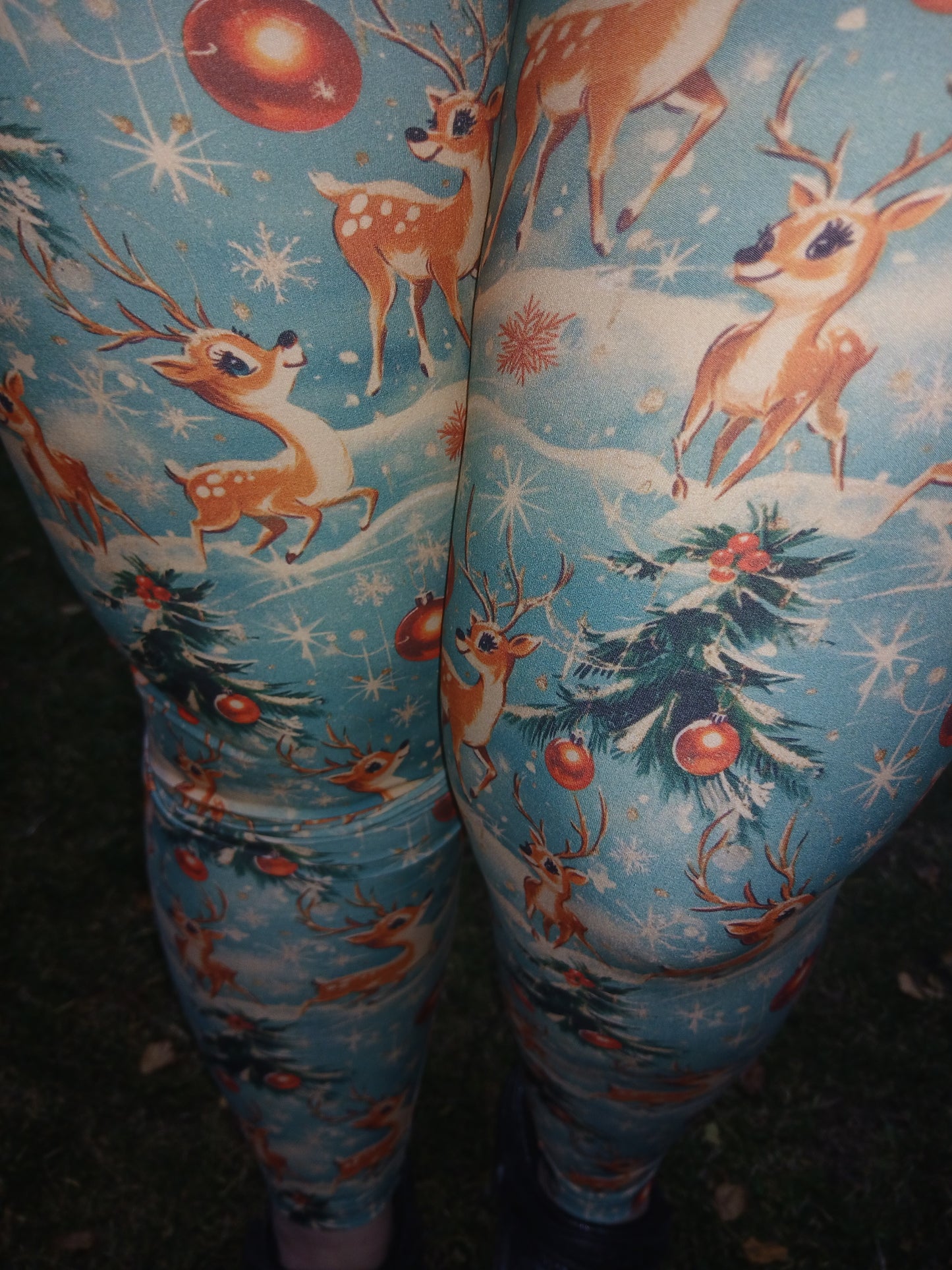 Vintage Reindeer Yoga