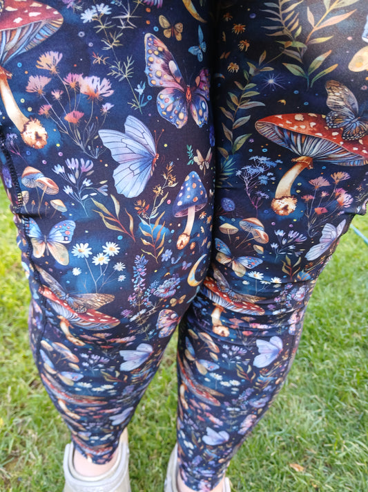 Butterfly and mushrooms Pockets