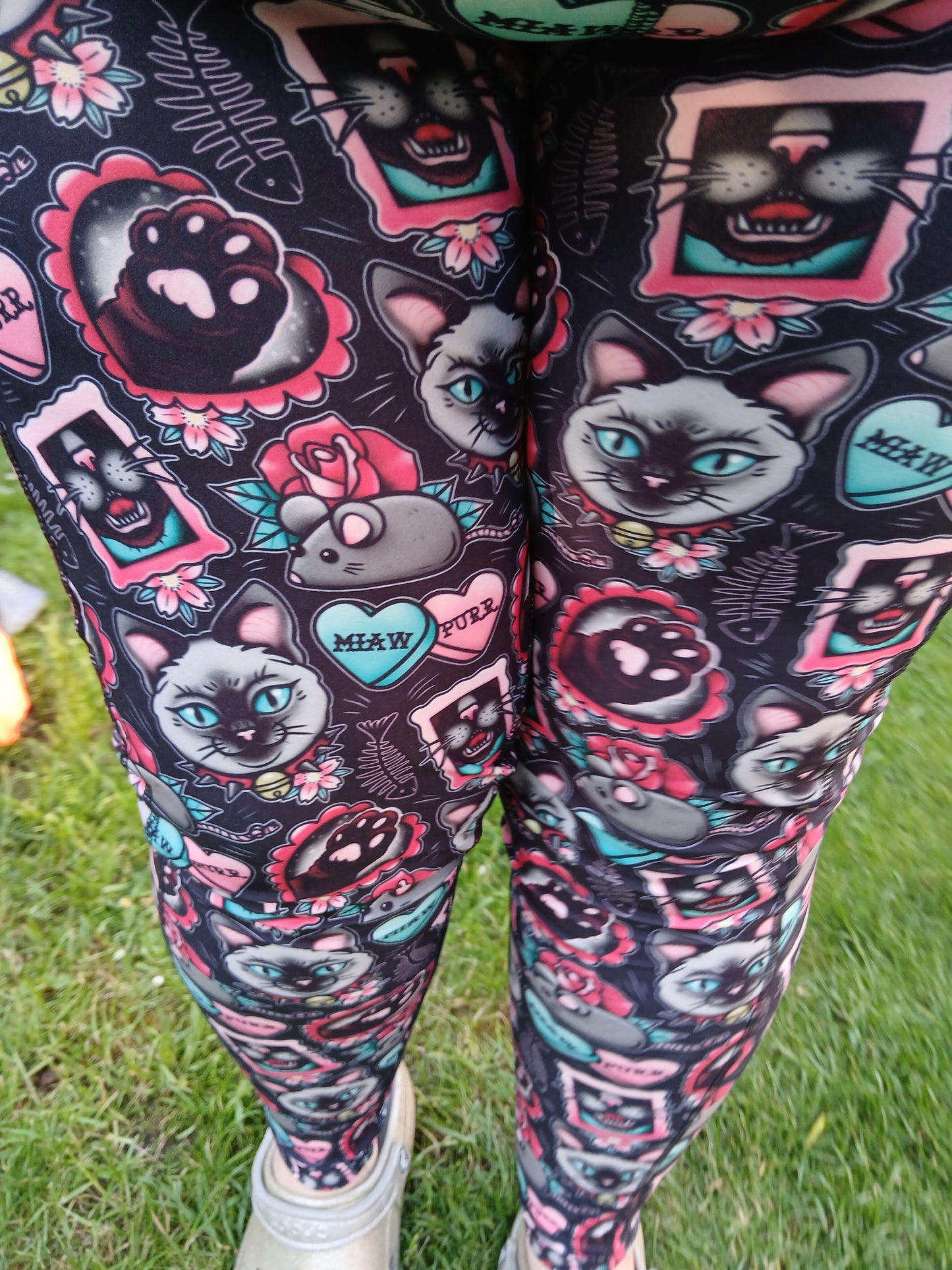 Cat tat Pockets