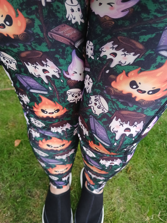 Creepy Camping leggings Pockets
