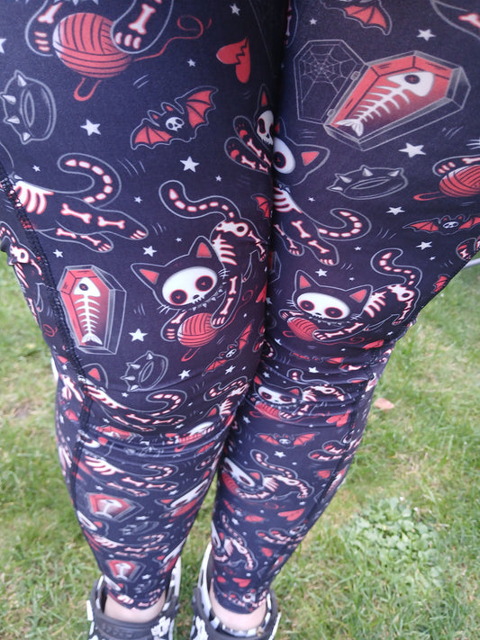 Skelly Cats pocket leggings