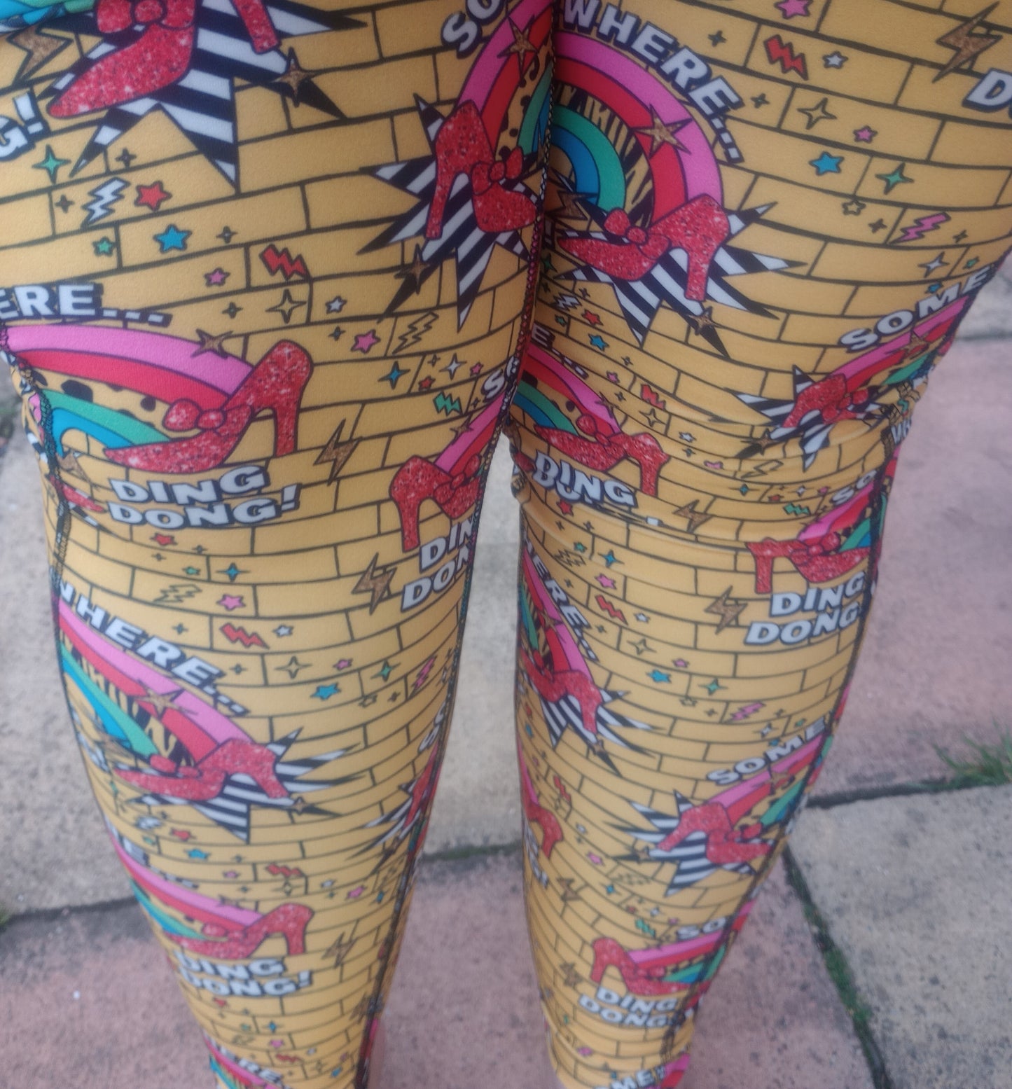 Yellow Brick Road yoga leggings POCKETS