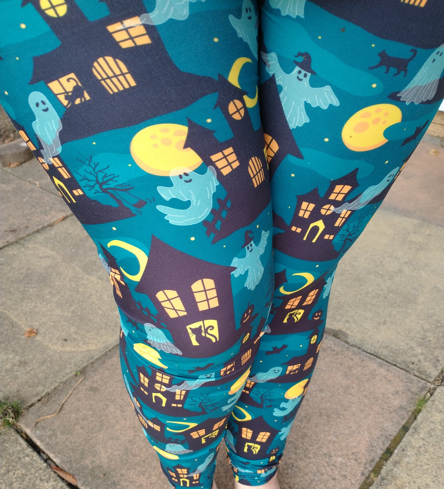 Haunted house Capri Pockets